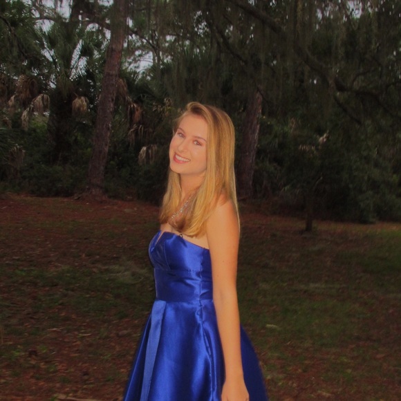 Meet your Posher, Sofie - Picture 5 of 7